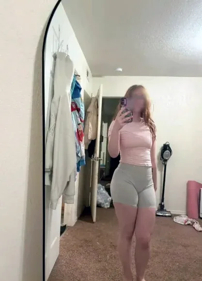 Cindy, 30