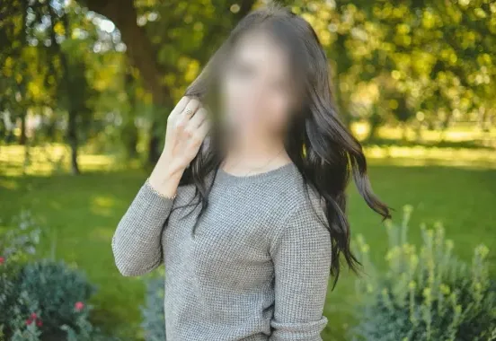 Lotte, 32