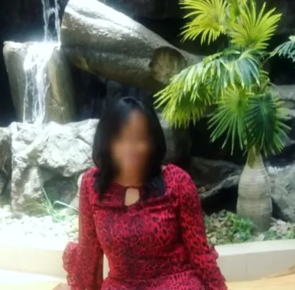 Manon, 30