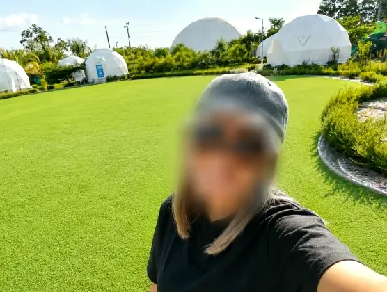 Tess, 35