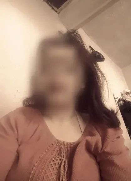 Yasmin, 39