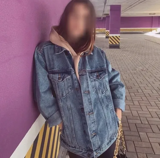 Zeynep, 31